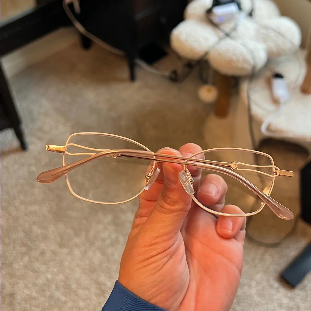 Ivory, Rose Gold fashion glasses new with case